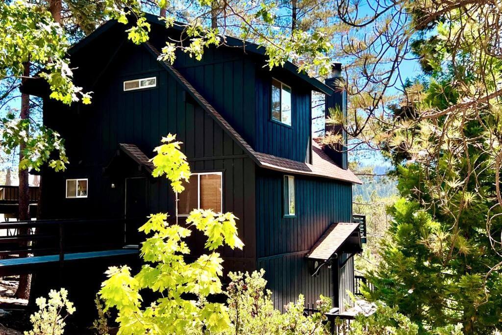 Glimmer Chalet Treetop A-Frame Cabin Lake View レイク・アローヘッド エクステリア 写真